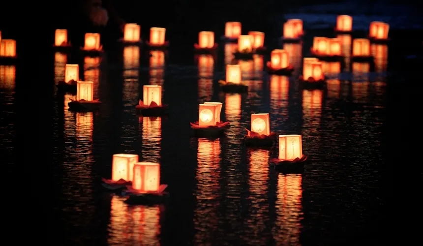 日本夏日盛大的祭典——盂兰盆节