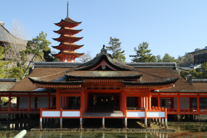 日本三景之一--世界遗产之严岛神社 平氏一族永远的圣地