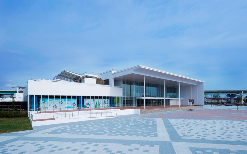 日本东北最大级海洋主题公园「仙台海洋森林水族馆」：海豚、水獭近距离接触 | 换乘案内の案内君