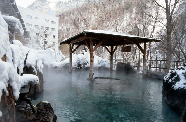 大山深处的秘境，去层云峡偷个懒