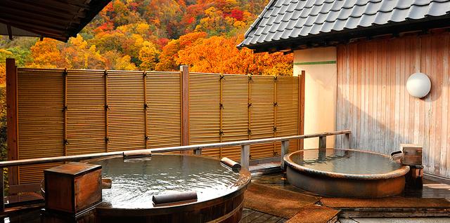 雪与汤的浪漫，北海道的这些绝美温泉满足你对日式温泉的所有幻想